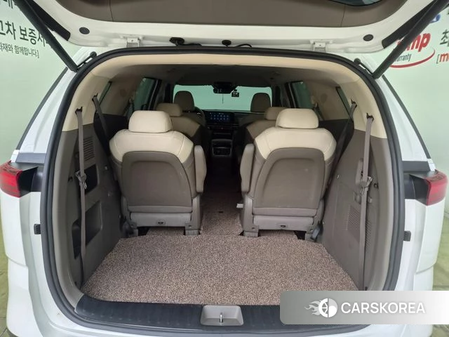 Kia Carnival 4th generation id 4601386 из Кореи 15