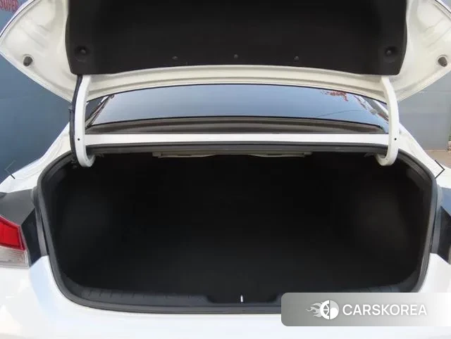 Hyundai Avante (CN7) id 3371491 из Кореи 14