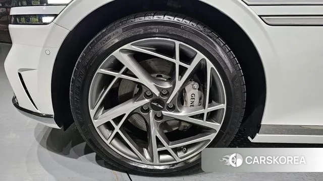 Genesis G90 (RS4) id 3437405 из Кореи 15