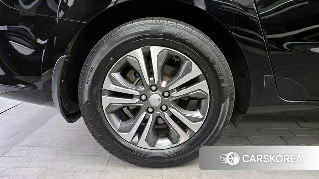 Kia The New Carnival id 4285614 из Кореи 15