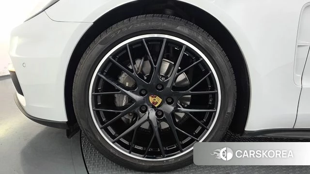 Porsche Panamera (971) id 4543733 из Кореи 30