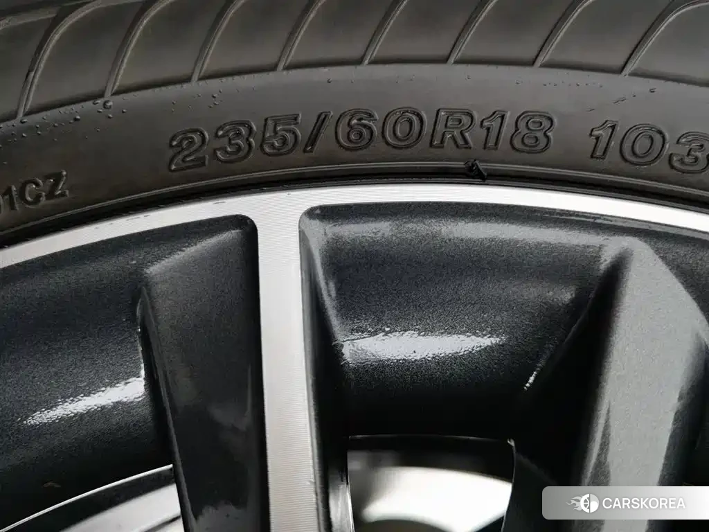 Lexus NX id 4589120 из Китая 19