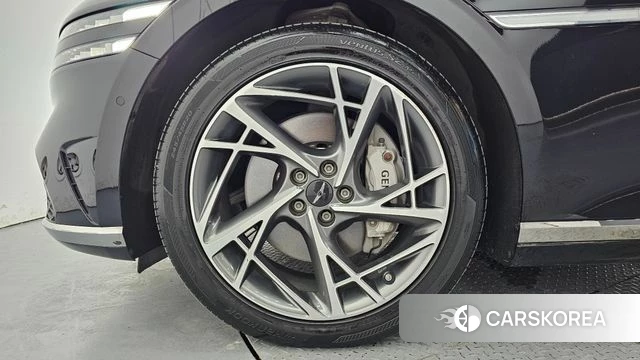 Genesis G90 (RS4) id 4763914 из Кореи 28