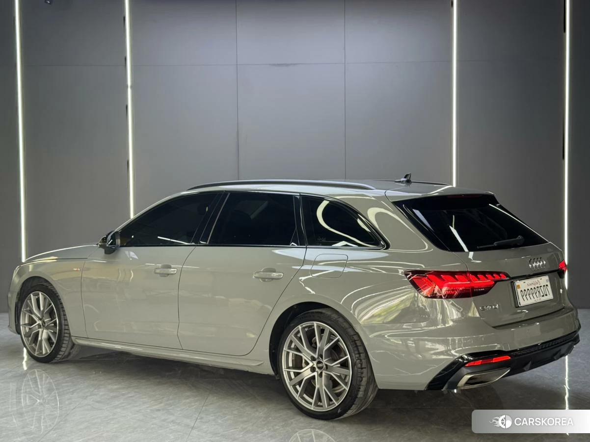 Audi A4 (import) 2021 Серебристо-серый из Китая, фото 6