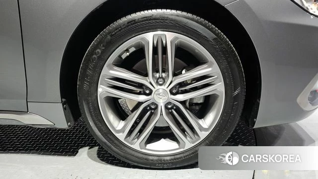 Hyundai Grandeur IG id 3900023 из Кореи 15