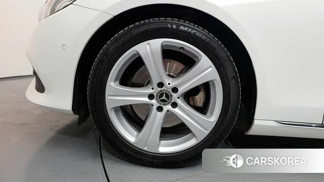 Mercedes-Benz E-Class W213 id 4188698 из Кореи 25