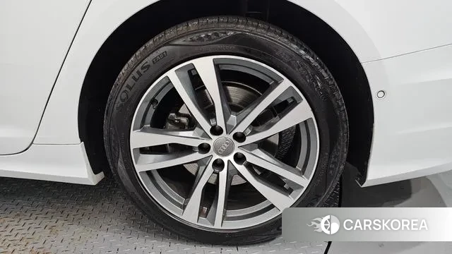 Audi A6 (C8) id 2981048 из Кореи 15