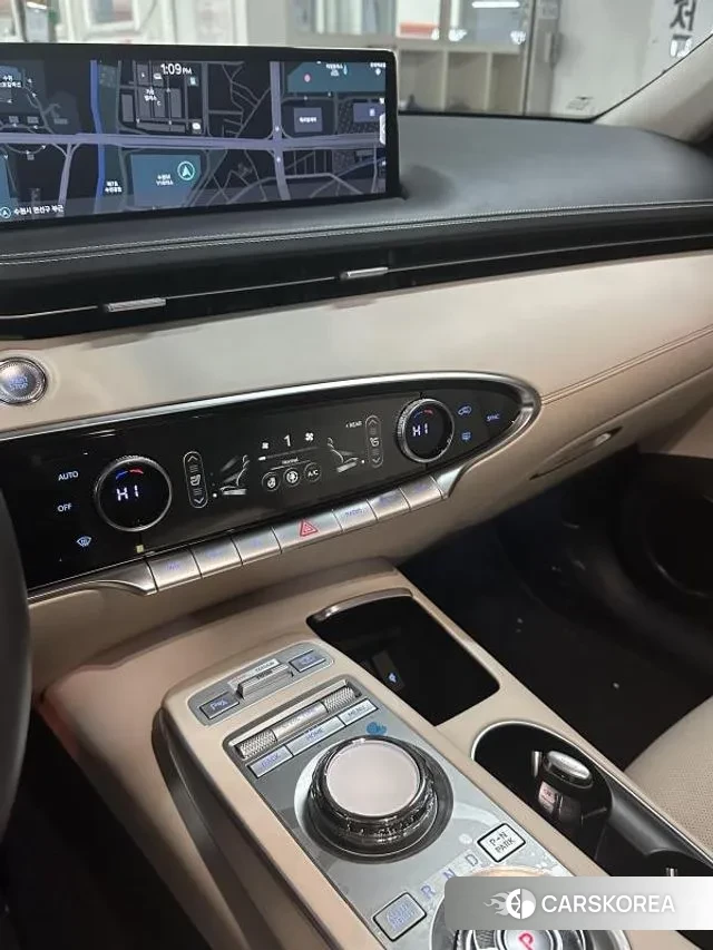 Genesis GV70 2021 Темно-зеленый из Кореи, фото 6