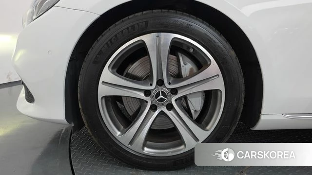 Mercedes-Benz E-Class W213 id 4781156 из Кореи 30