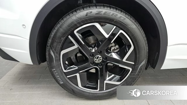 Volkswagen Touareg 3rd generation id 3786060 из Кореи 15