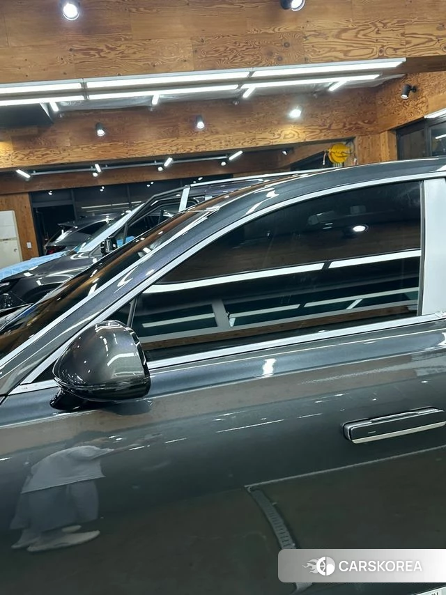 Hyundai Grandeur (GN7) id 3810863 из Кореи 10