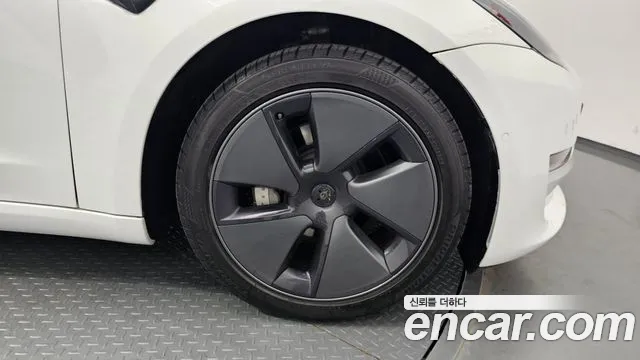 Tesla Model 3 id 2783382 из Кореи 15