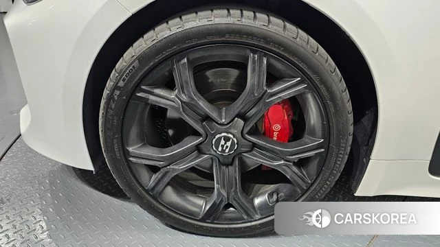 Kia Stinger id 4203831 из Кореи 15