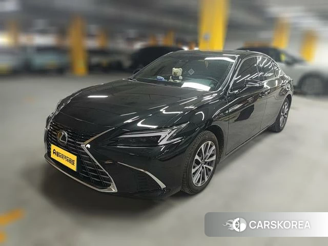 Lexus ES 2026 Черный из Китая, фото 5