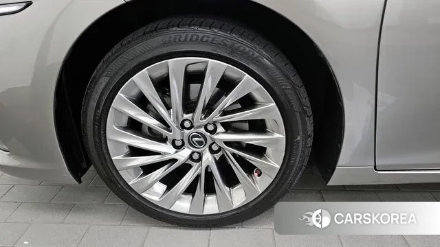 Lexus ES300h 7th generation id 3060791 из Кореи 15