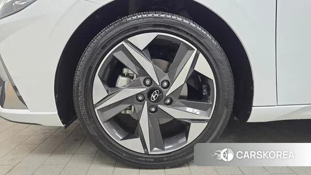 Hyundai Avante (CN7) id 3534024 из Кореи 15