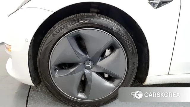 Tesla Model 3 id 3567600 из Кореи 15