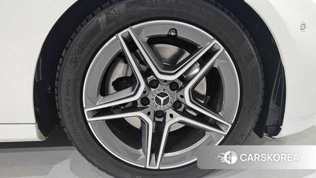 Mercedes-Benz E-Class W213 id 4281394 из Кореи 15