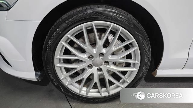 Audi New A6 id 4587208 из Кореи 15