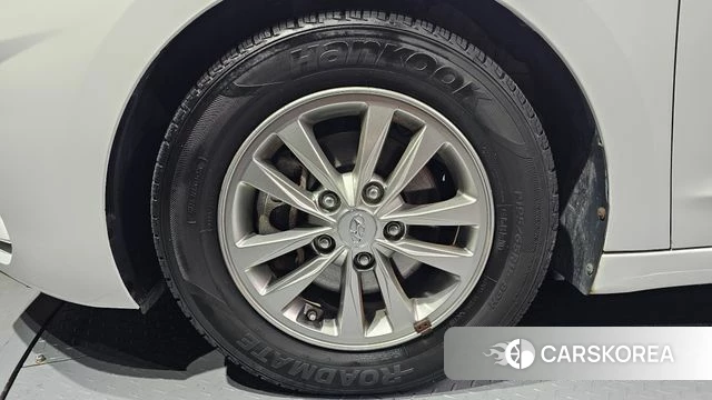 Hyundai The New Avante AD id 4900198 из Кореи 25