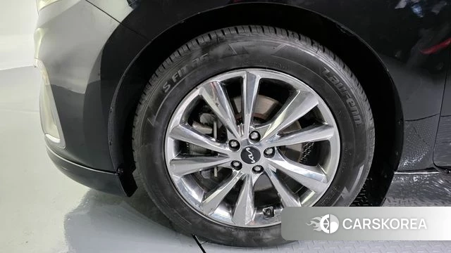 Kia The New Carnival id 4410457 из Кореи 31