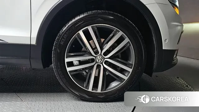 Volkswagen Tiguan Allspace id 3129365 из Кореи 15