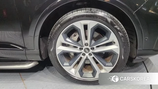 Audi Q7 (4M) id 3053332 из Кореи 15