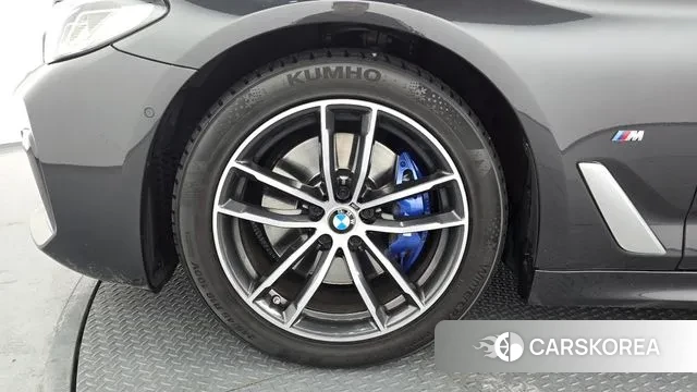 BMW 5 Series (G30) id 3654524 из Кореи 15