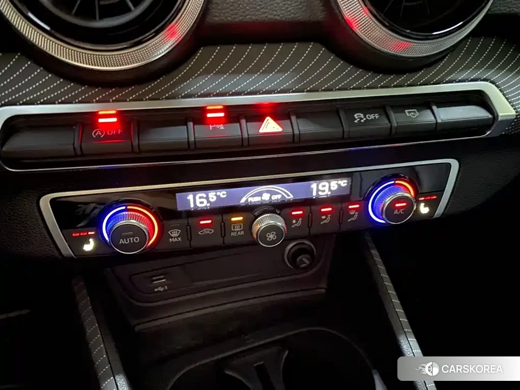 Audi Q2L id 4545745 из Китая 10