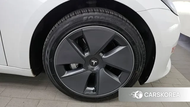 Tesla Model 3 id 3529659 из Кореи 15