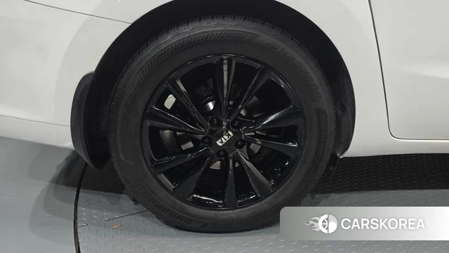 Kia The New Carnival id 4850025 из Кореи 27