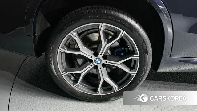 BMW X5 (G05) id 4692925 из Кореи 30
