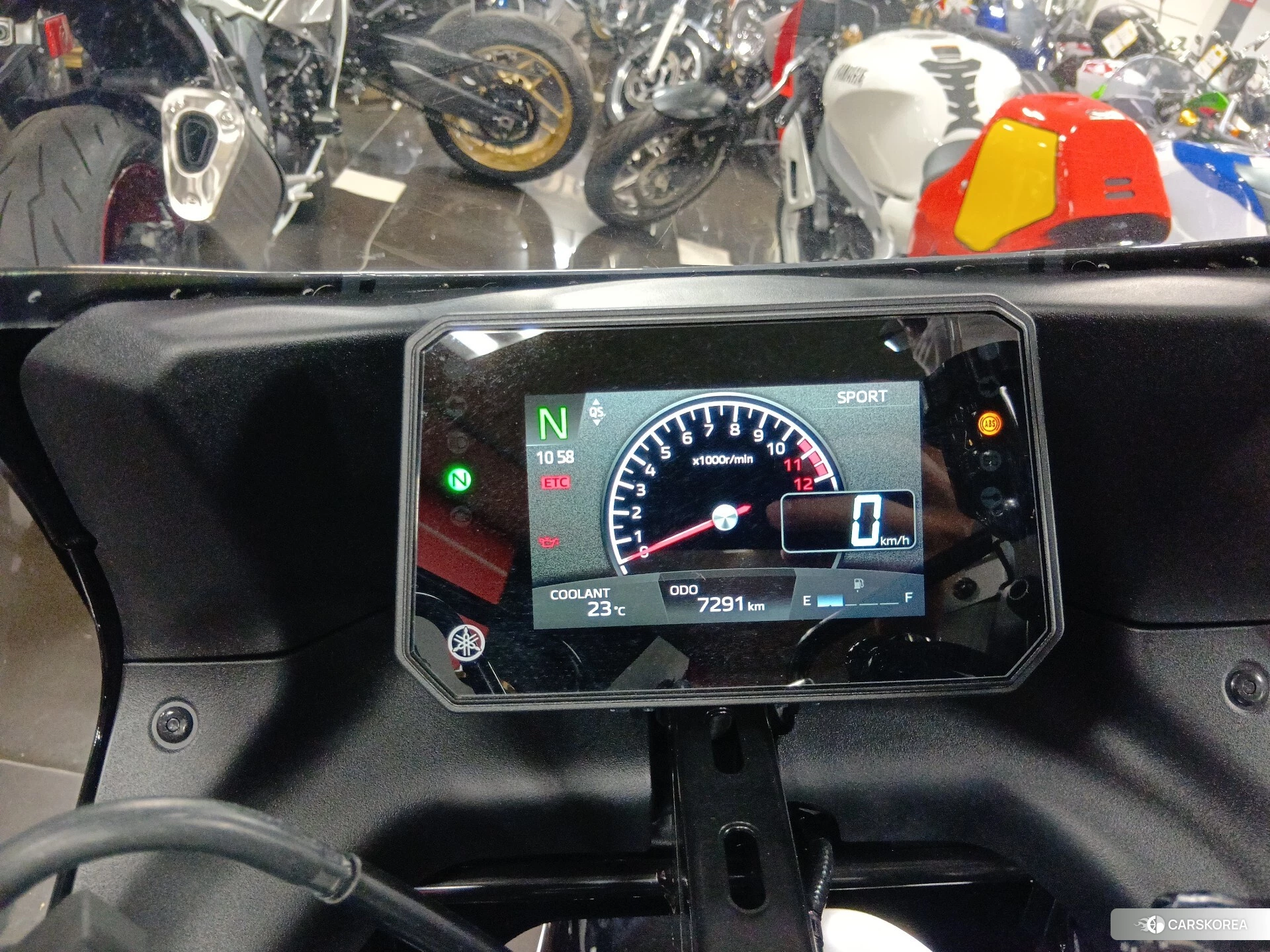 OTHER XSR900 GP id 4374033 из Японии 6