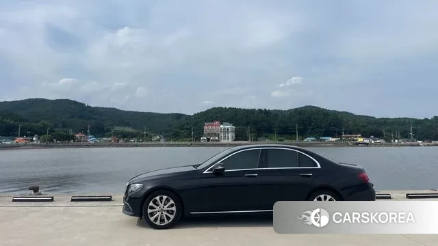 Mercedes-Benz E-Class W213 2018 Черный из Кореи, фото 5