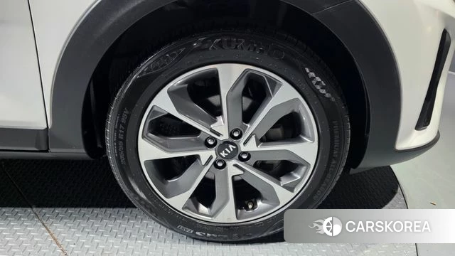Kia Stonic id 4521063 из Кореи 28