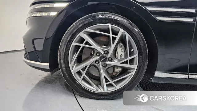 Genesis G90 (RS4) id 3508295 из Кореи 15