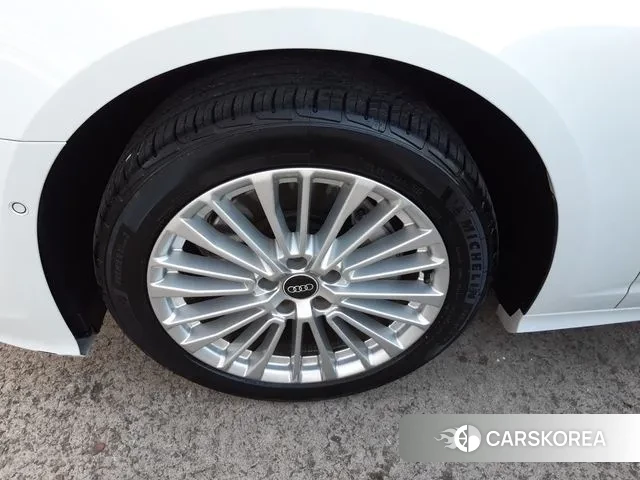 Audi A6 (C8) id 3503987 из Кореи 15