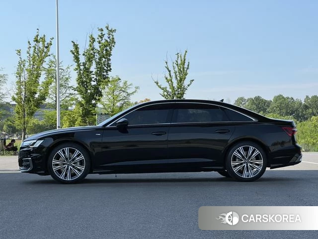 Audi A6L id 4277877 из Китая 10
