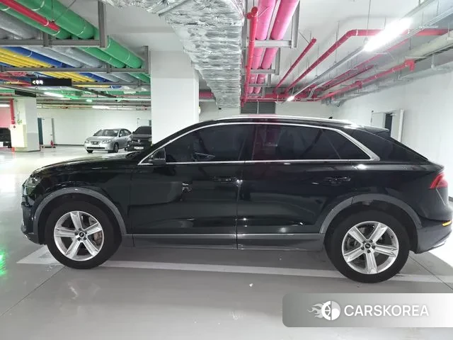 Audi Q8 (4M) 2022 Черный из Кореи, фото 5