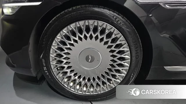 Genesis G90 id 3789325 из Кореи 15