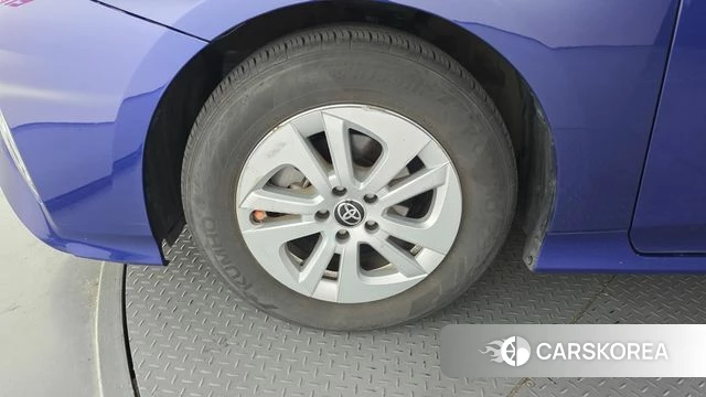 Toyota Prius 4th Generation id 4447716 из Кореи 15