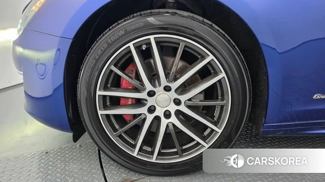 Maserati Ghibli id 4781116 из Кореи 27
