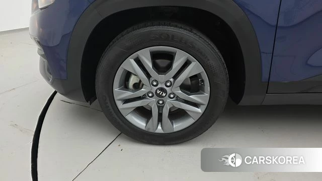 Kia Seltos id 4402856 из Кореи 15