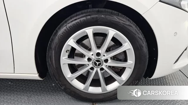 Mercedes-Benz A-Class W177 id 3106424 из Кореи 15