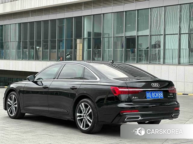 Audi A6L 2022 Черный из Китая, фото 5