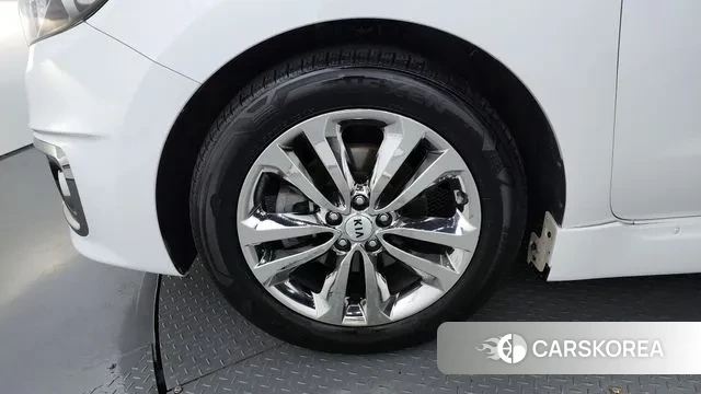 Kia All New Carnival id 3034373 из Кореи 15