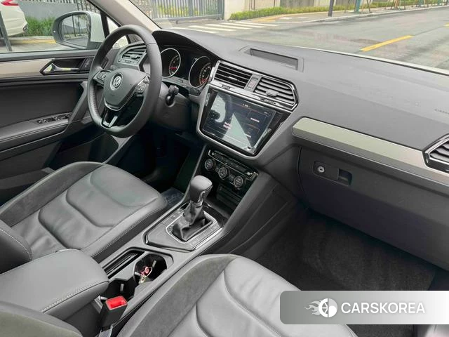 Volkswagen Tiguan L id 4261068 из Китая 13