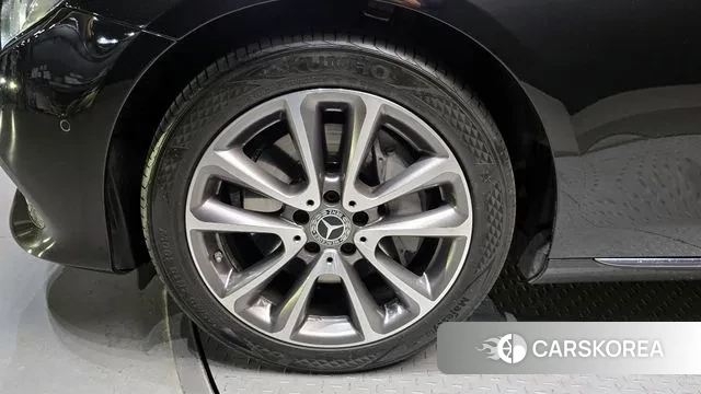 Mercedes-Benz E-Class W213 id 3703402 из Кореи 15