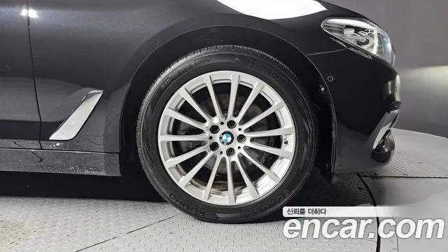 BMW 5 Series (G30) id 2881069 из Кореи 15