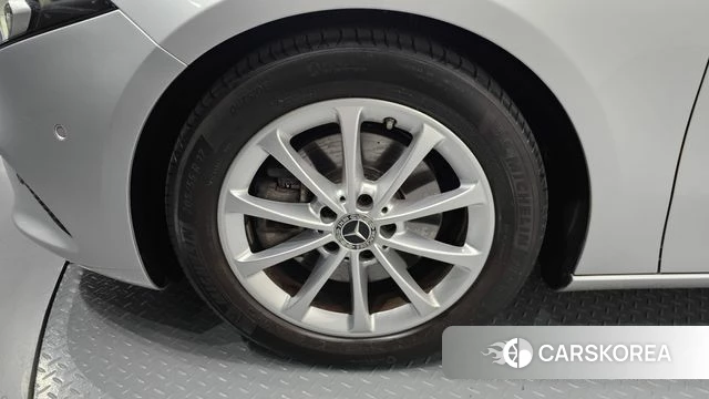 Mercedes-Benz A-Class W177 id 4446455 из Кореи 27